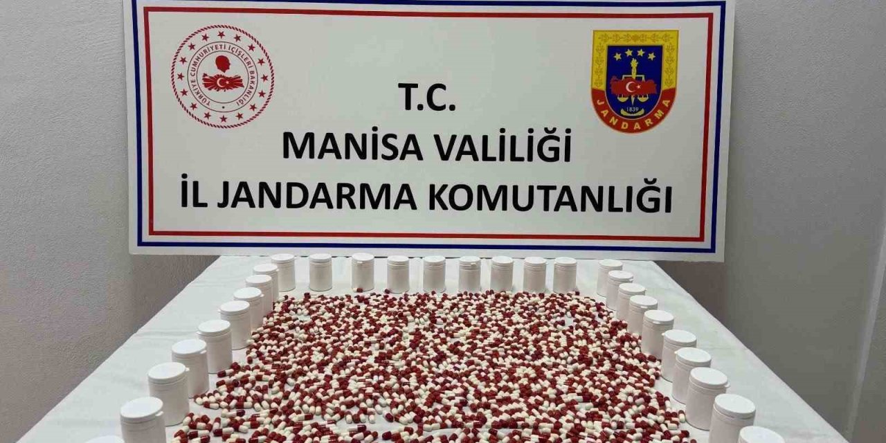 Manisa’da jandarmadan uyuşturucu operasyonu: 2 gözaltı