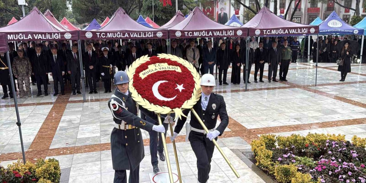 Muğla’da Cumhuriyet Bayramı çelenk sunma töreni düzenlendi