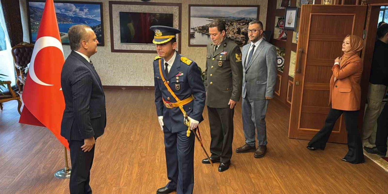 Fethiye’de 29 Ekim bayramlaşma töreniyle başladı