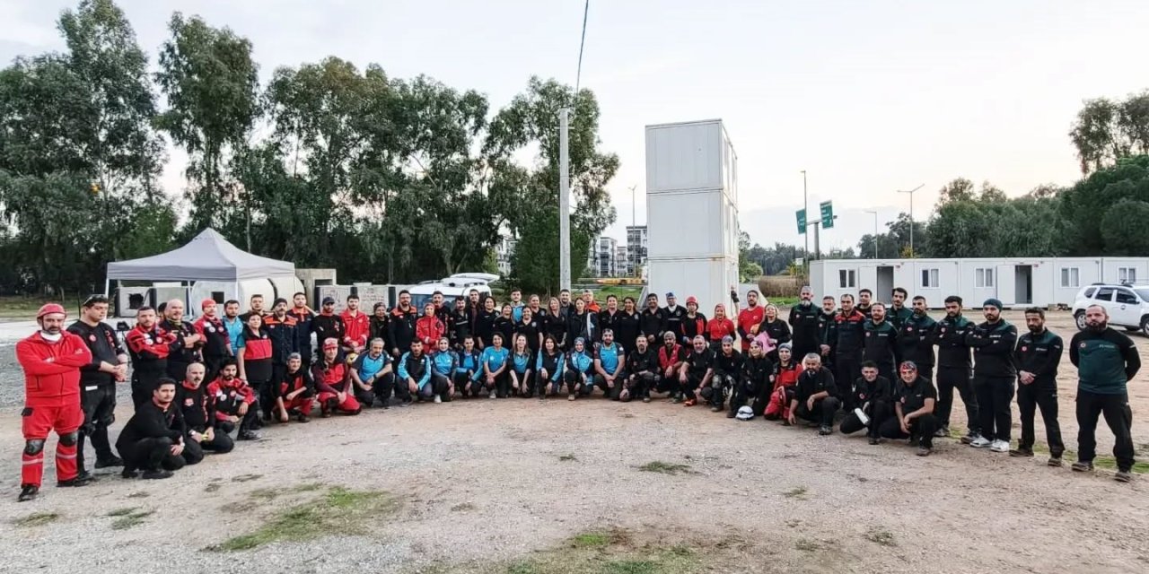 Aydın’da afet tatbikatı gerçeğini aratmadı