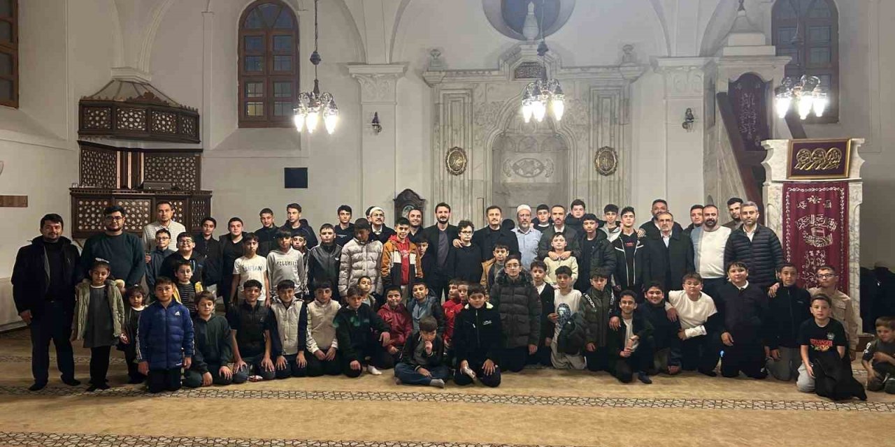 Bolvadin’de Cami Buluşmaları büyük bir coşku ve katılımla gerçekleştirildi