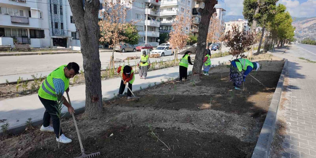 Söke devam eden projelerle yenileniyor