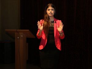 İhlas Koleji, Öğrencilerini Geleceğin Fikir Liderleri Olmaya Hazırlıyor