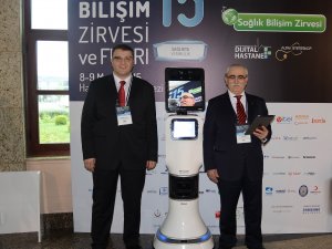 ’İyi Olacak Hastanın Ayağına Robot Gelir’