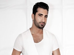 Veysel Toprak, ‘Aşka Zarar’la Yaza Hızlı Giriyor