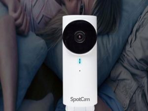 Bu Kamera Başka Kamera