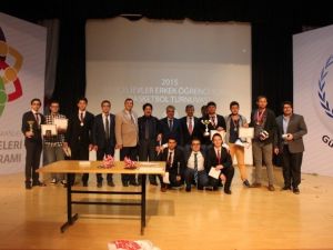 İhlas Vakfı’ndan Muhteşem Ödül Töreni