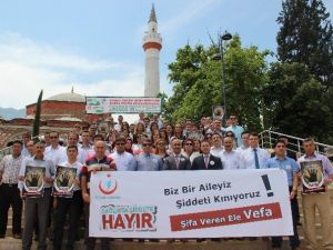 Manisalı Sağlıkçılardan Ortak SES: