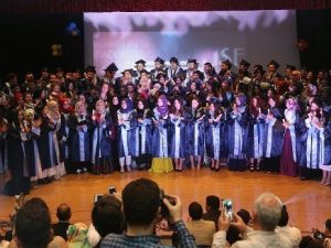 İhlas Koleji 2015 Mezunları Yuvadan Uçtu
