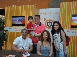 Neco Ve Kızı Ayşe Özyılmazel İle Babalar Günü Coşkusu