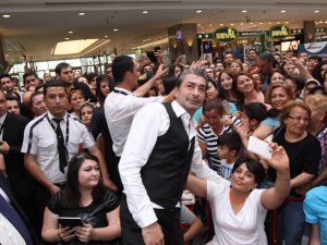 Ankamall, Babalar Günü’nü Erkan Petekkaya İle Kutladı