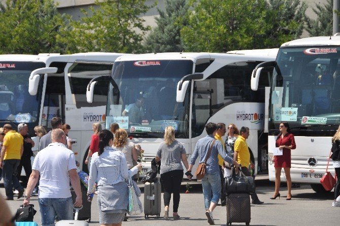 180 Slovak Acenteci Ve Gazeteci Kuşadası’nda