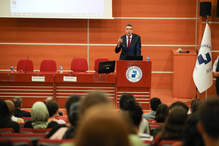 Başsavcı Bölükbaşı ve Rektör Kutluhan’dan geleceğin hukukçularına önemli tavsiyeler