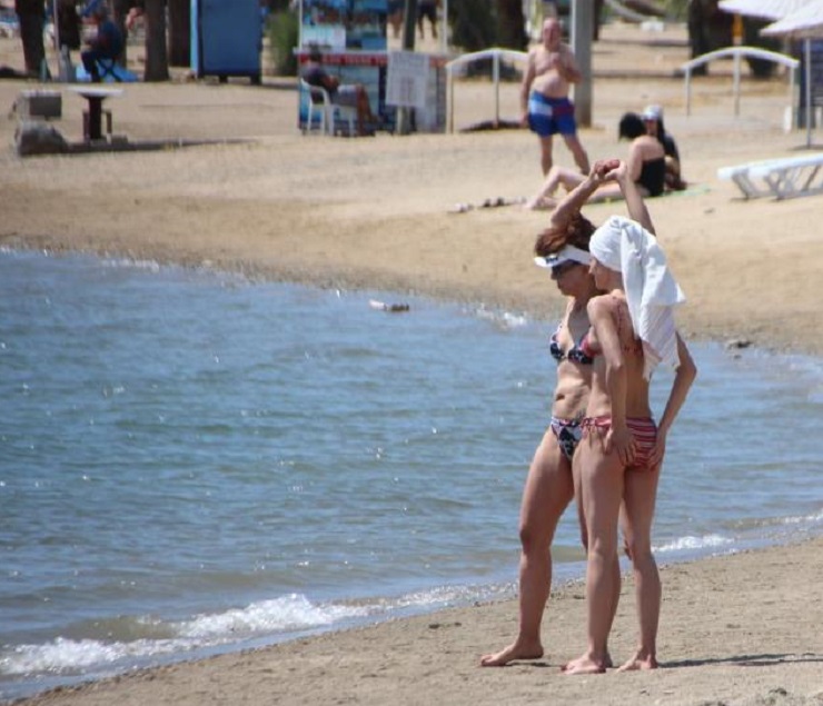 plajlar-doldu-2.jpg