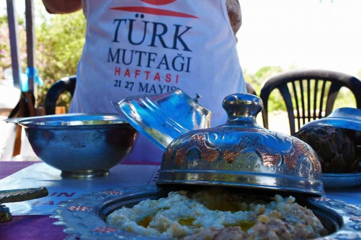 Türk mutfağının yöresel ve sevilen lezzetleri Beçin Kalesi’nde tanıtıldı