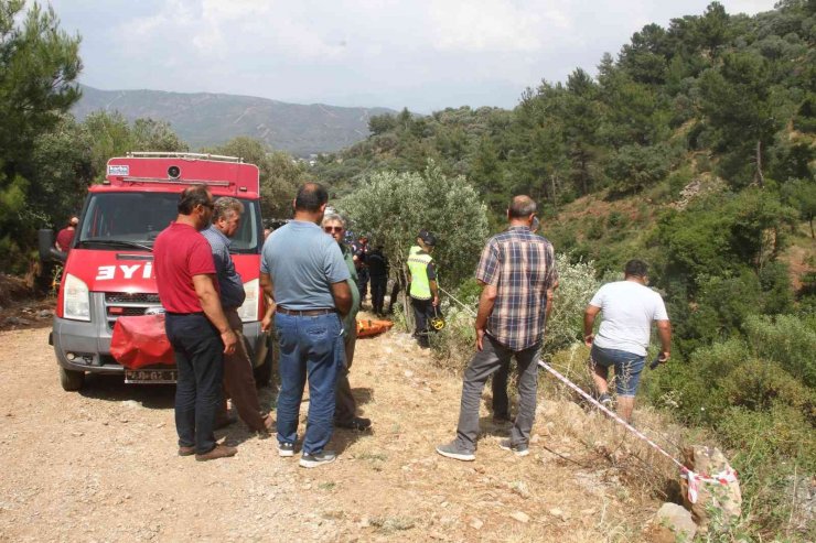 Fethiye’de uçuruma devrilen traktörün sürücüsü öldü