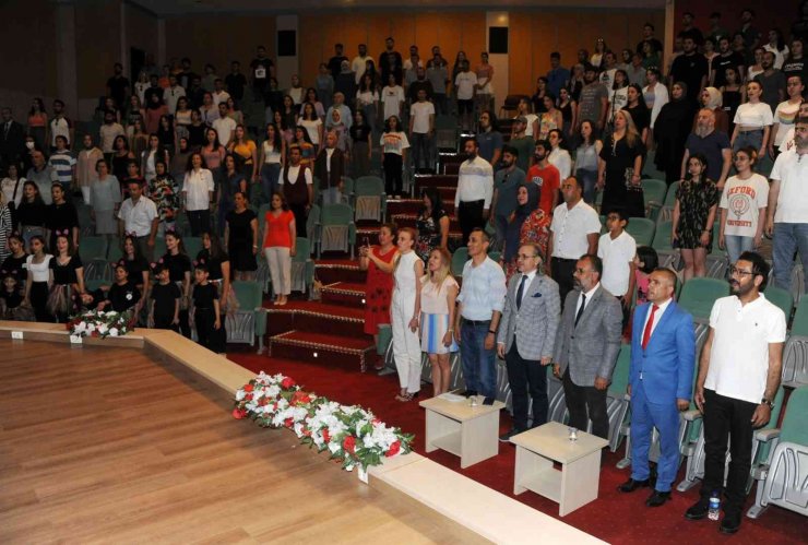 ADÜ’de "Engelsiz Dans" gösterisi büyük beğeni topladı