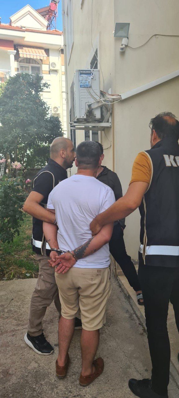 Fethiye’deki ’Müsilaj’ operasyonunda 3 şüpheli tutuklandı