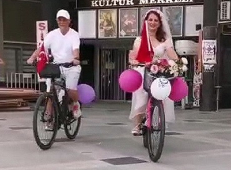 pedal-2.jpg