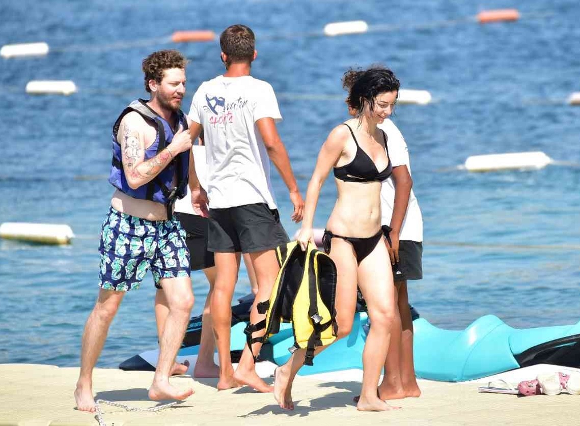 merve-bolugur-1.jpg
