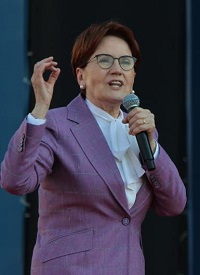 aksener.jpg