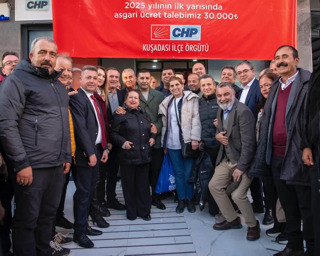 thumbnail-baskan-gunel-rozet-takma-toreni-8.jpg