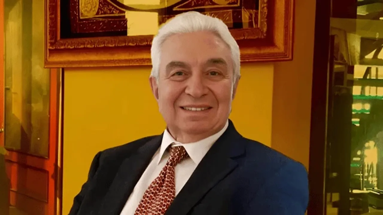 eski-bakan-nahit-mentese-hayatini-kaybetti-1735655088.webp