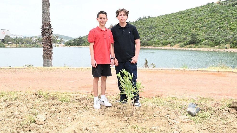 thumbnail-genclik-koprusu-projesi-agac-dikimi-3.jpg