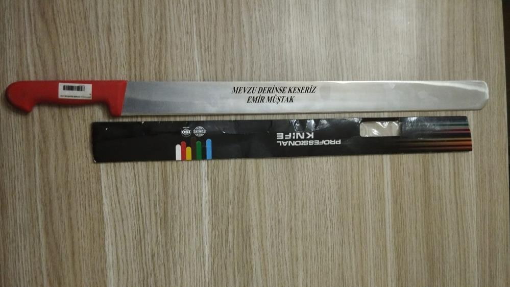 aw451237-03.jpg