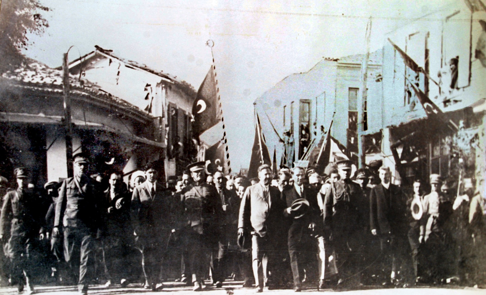 thumbnail-foto1.jpg