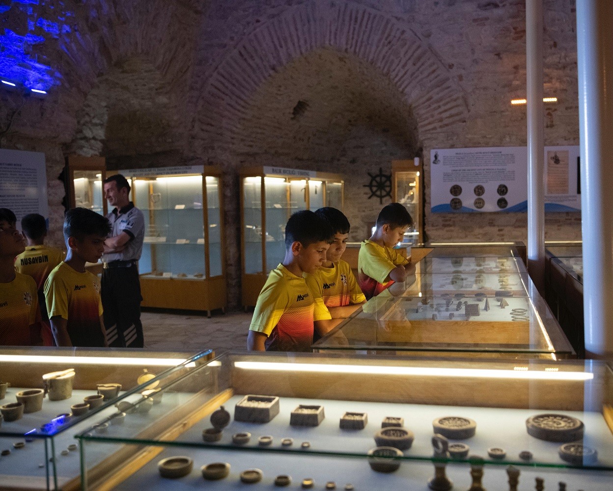 thumbnail-nusaybinli-cocuklar-6.jpg