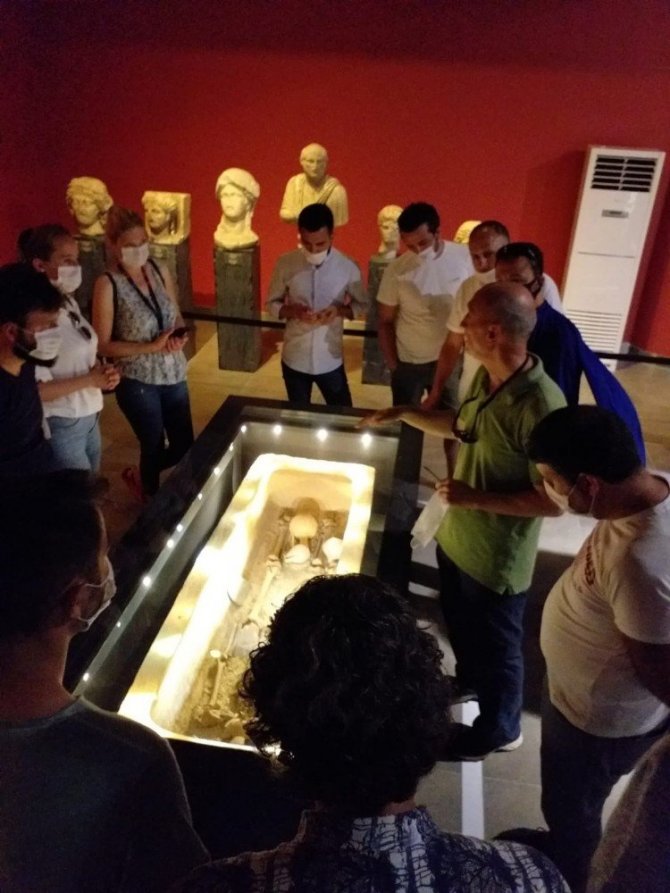 250 Seyahat Acentası Arkeoloji Müzesini Gezdi