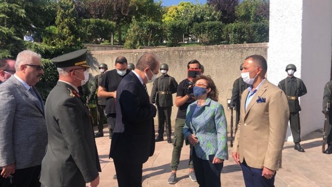 3. Cumhurbaşkanı Celal Bayar kabri başında anıldı