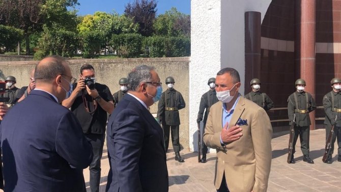 3. Cumhurbaşkanı Celal Bayar kabri başında anıldı