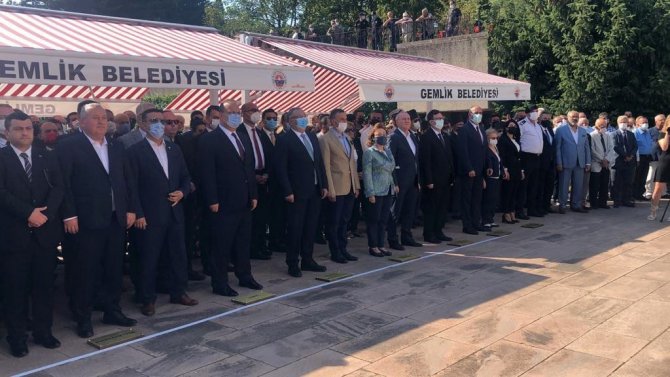 3. Cumhurbaşkanı Celal Bayar kabri başında anıldı