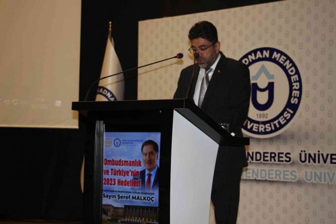 ADÜ’lü öğrencilere seslenen Kamu Başdenetçisi Şeref Malkoç: “2023 Türkiye’sinin yöneticileri olacaksınız”