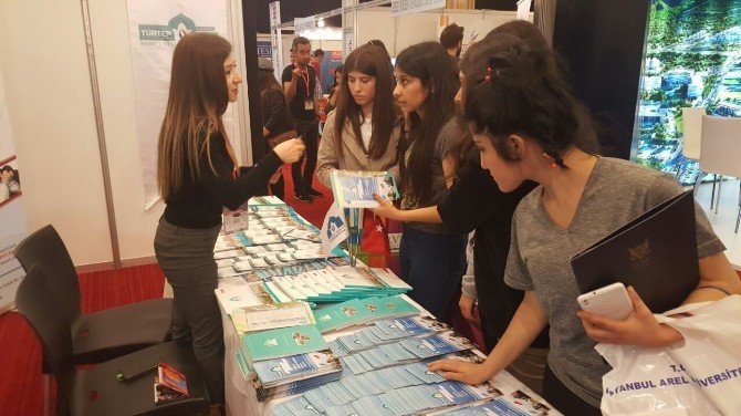 Ahmet Yesevi Üniversitesi Ankara Eğitim Fuarında