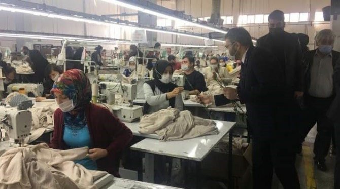 AK Parti Aydın tekstilci kadınları unutmadı