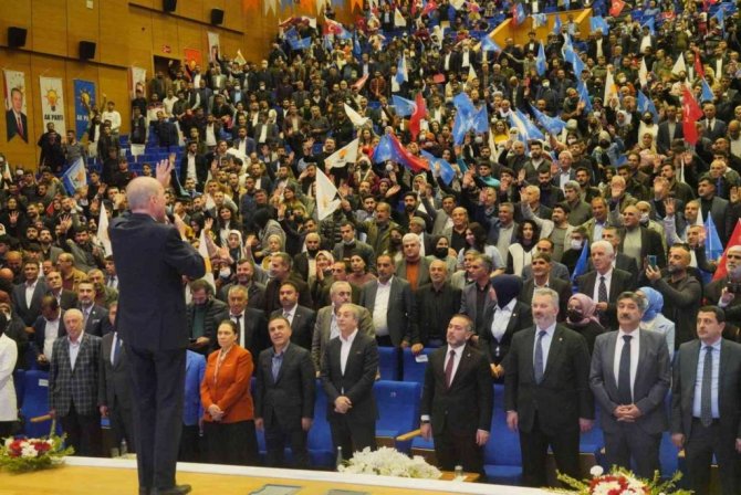 AK Parti Genel Başkanvekili Kurtulmuş: “CHP, HDP’nin gölgesinde siyaset yapıyor”