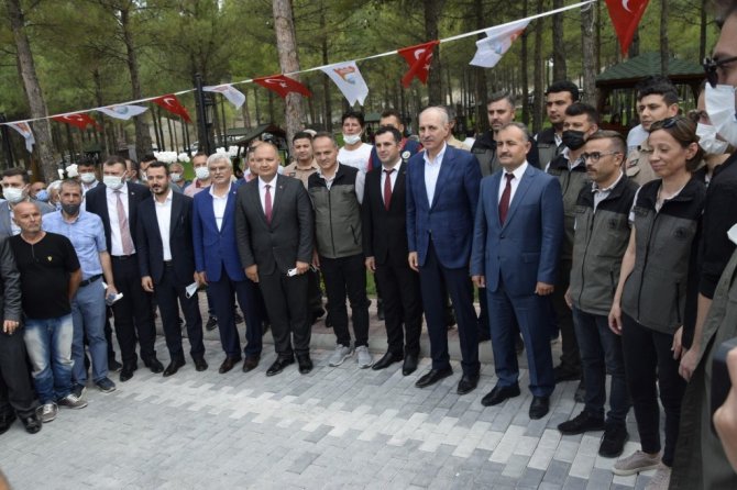 AK Parti Genel Başkanvekili Kurtulmuş: \