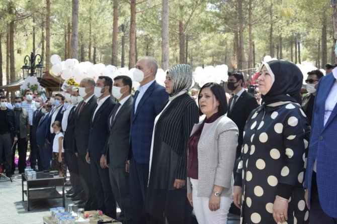 AK Parti Genel Başkanvekili Kurtulmuş: \