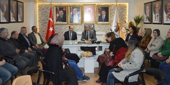 AK PARTİ MANİSA MİLLETVEKİLİ ADAY ADAYI AVUKAT AHMET SOFUOĞLU, AK PARTİ AKHİSAR VE SARUHANLI İLÇE TEŞKİLATLARINI ZİYARET ETTİ.