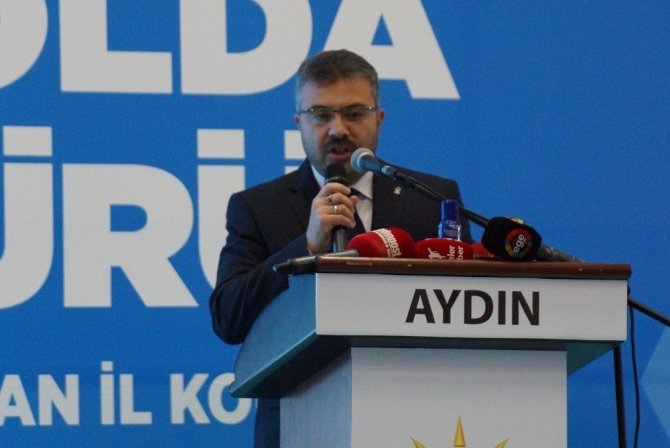 AK Parti Sözcüsü Çelik: “2021’e maalesef vesayet çağrıları ile giriyoruz”