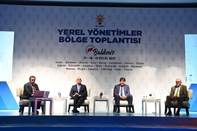 AK Parti’nin “Yerel Yönetimler Bölge Toplantısı” Balıkesir’de başladı