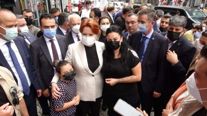 Akşener’den silahlı saldırıya uğrayan Yomra Belediye Başkanı Bıyık’a ziyaret