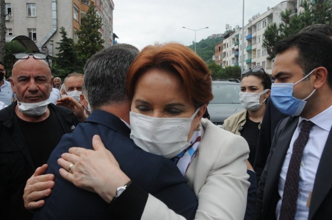 Akşener’den silahlı saldırıya uğrayan Yomra Belediye Başkanı Bıyık’a ziyaret