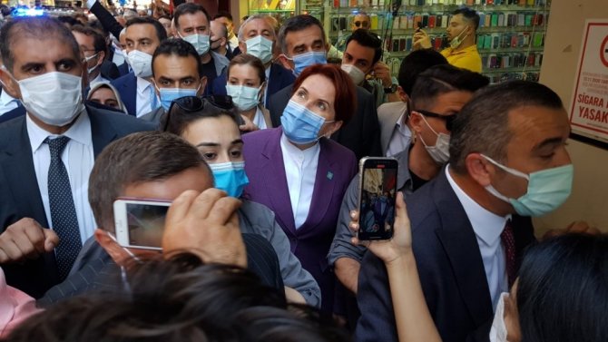 Akşener’in Rize programı gergin devam ediyor