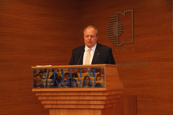 ANKARA SANAYİ ODASI (ASO) BAŞKANI NURETTİN ÖZDEBİR, ÜNİVERSİTE ÖĞRENCİLERİNE VERDİĞİ KONFERANSTA, 