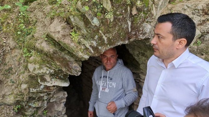 Antik kent Mastaura’da insan boyunda kanalizasyon sistemi bulundu