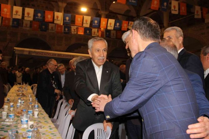 Arınç: “Sıkıntıları biliyoruz bunu çözecek yine AK Parti’dir”